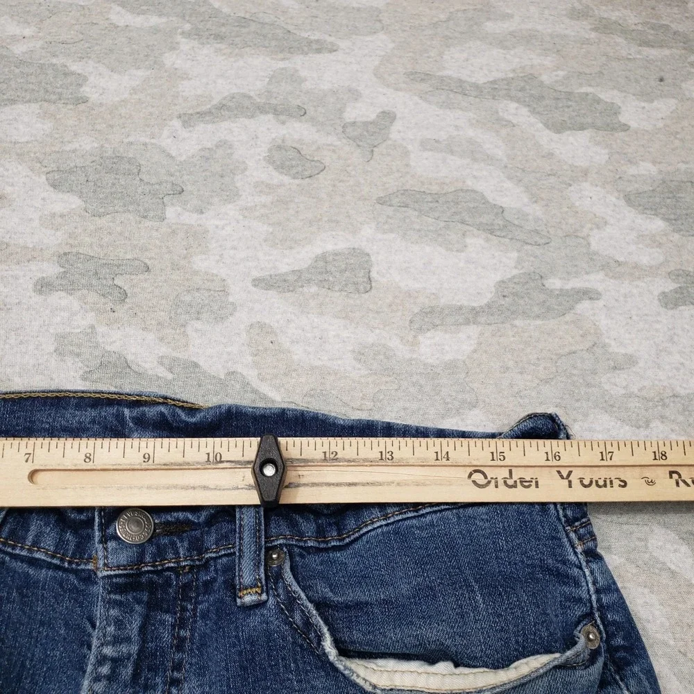 Levi's 514 Jeans Mens 34x30 Blue Straight Leg Denim Medium Wash Workwear Outdoor